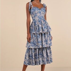 Lulu’s Romantic blue floral dress